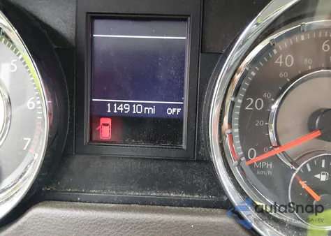 2011 Chrysler Town & Country Touring-L z USA, uszkodzony, nr VIN 2A4RR8DG2BR761182